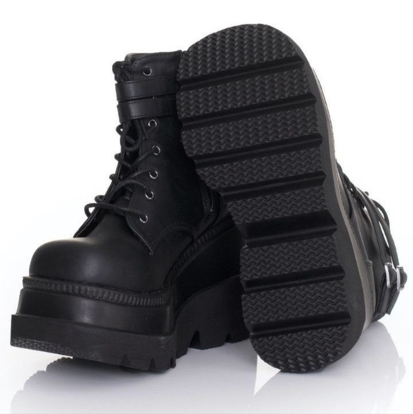 ♥︎NIB Demonia Platform Ankle Boots♥︎ - Picture 6 of 12